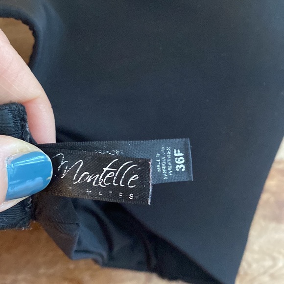 Black wireless bra - Picture 2 of 2